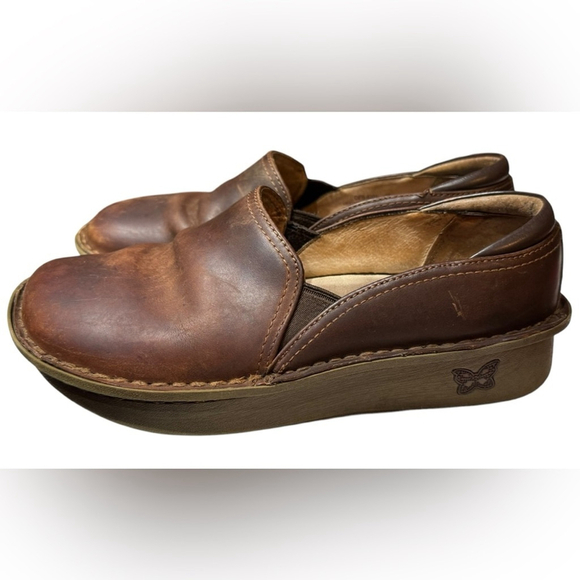 Algeria Debra Leather Comfort Shoes - Picture 1 of 7